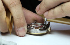 劳力士手表表扣有划痕是什么原因